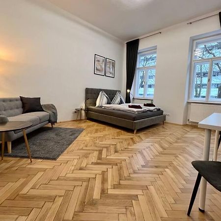 Little Cozy Residence - Enjoy Viennas Summer Season Eksteriør billede